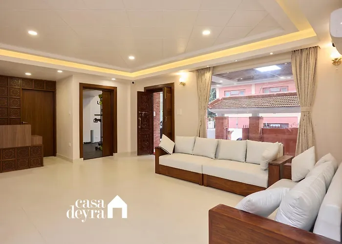 Casa Deyra Apartments- Chundevi, Panchakanyamarg Apartament *